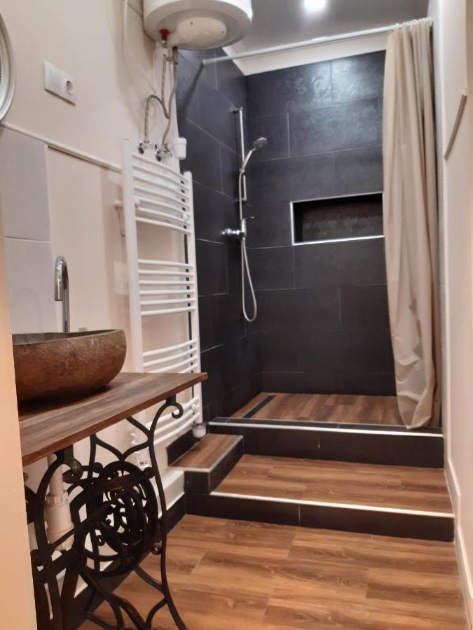 Ady Apartman Tata Exterior foto